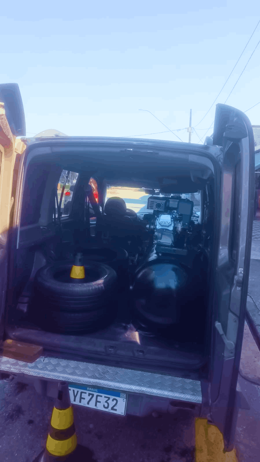 Borracharia 24h, Pane em Bateria, Manutenção em Moto, Conserto de Pneus Furados, Troca de Pneus no Local, Vulcanização, Calibragem e Enchimento de Pneus, Atendimento de Emergência em Santo André